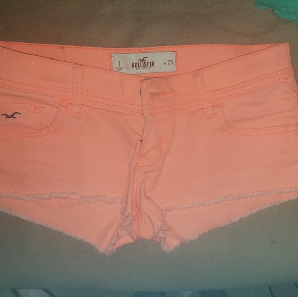 Hollister bundle of shorts - Picture 7 of 9